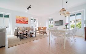 Orange Square Rooftop Apartment 250 M2
